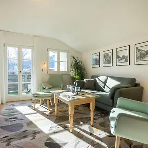 Apartment Alpentraum - Haus Karin, Oberstdorf